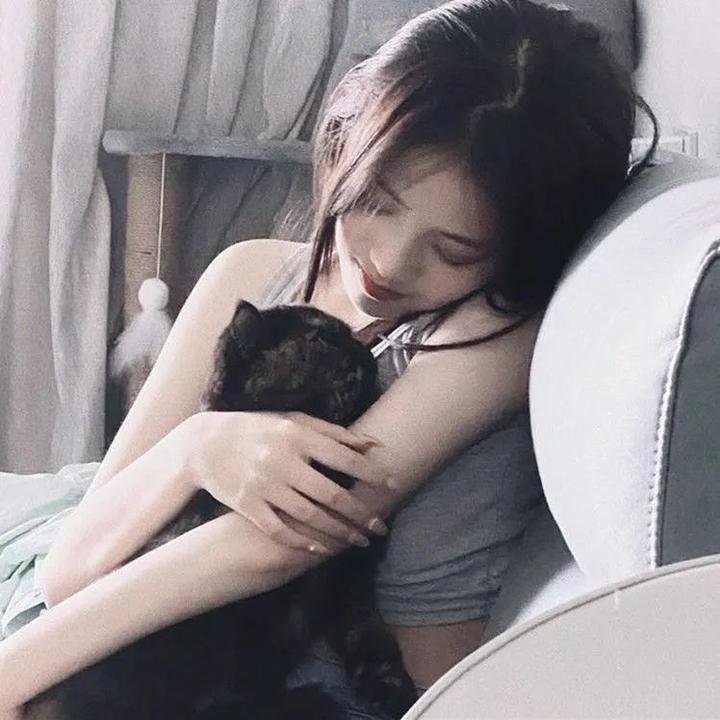 许纯纯的茶花运